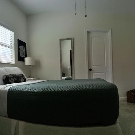 Loft Close To Downtown, Raymond James Stadium, Airport And Many More Places Tampa Ngoại thất bức ảnh